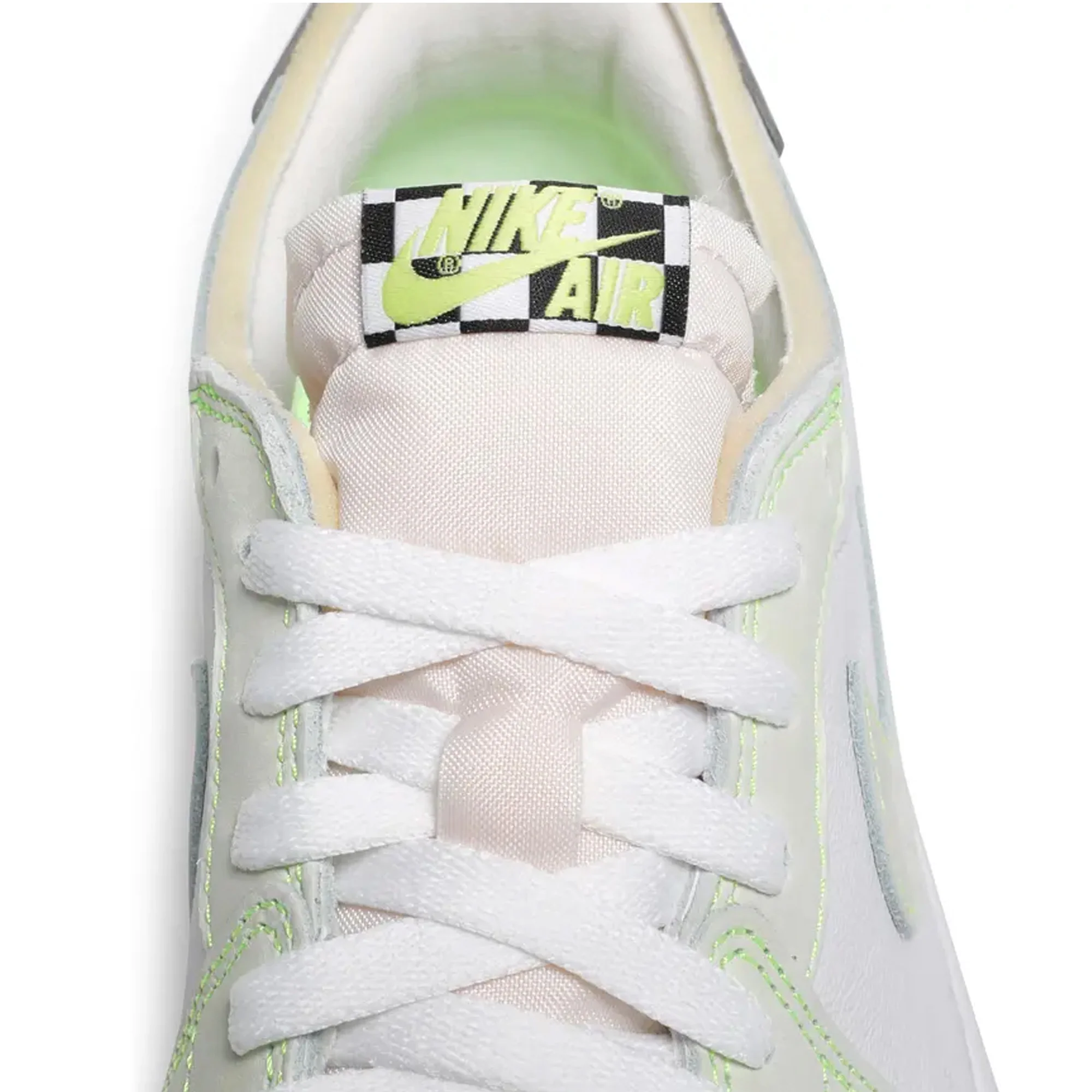 Air Jordan 1 Low OG 'Ghost Green' - Image 9