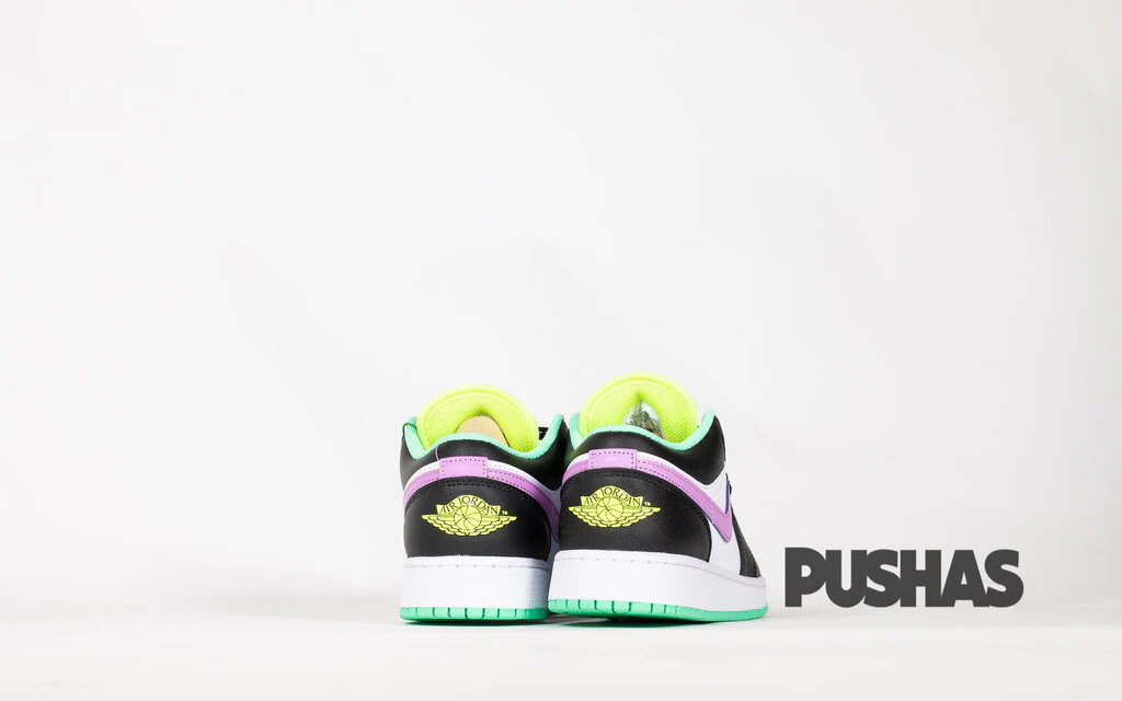 Air Jordan 1 Low 'White Violet Shock' GS - Image 3