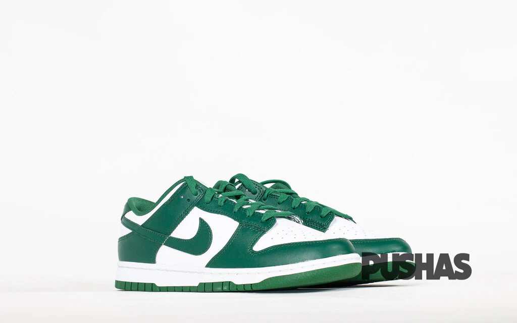 Nike Dunk Low 'Michigan State' (2024) - Image 11