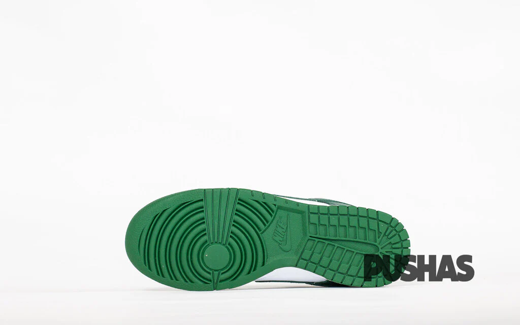 Nike Dunk Low 'Michigan State' (2024) - Image 14