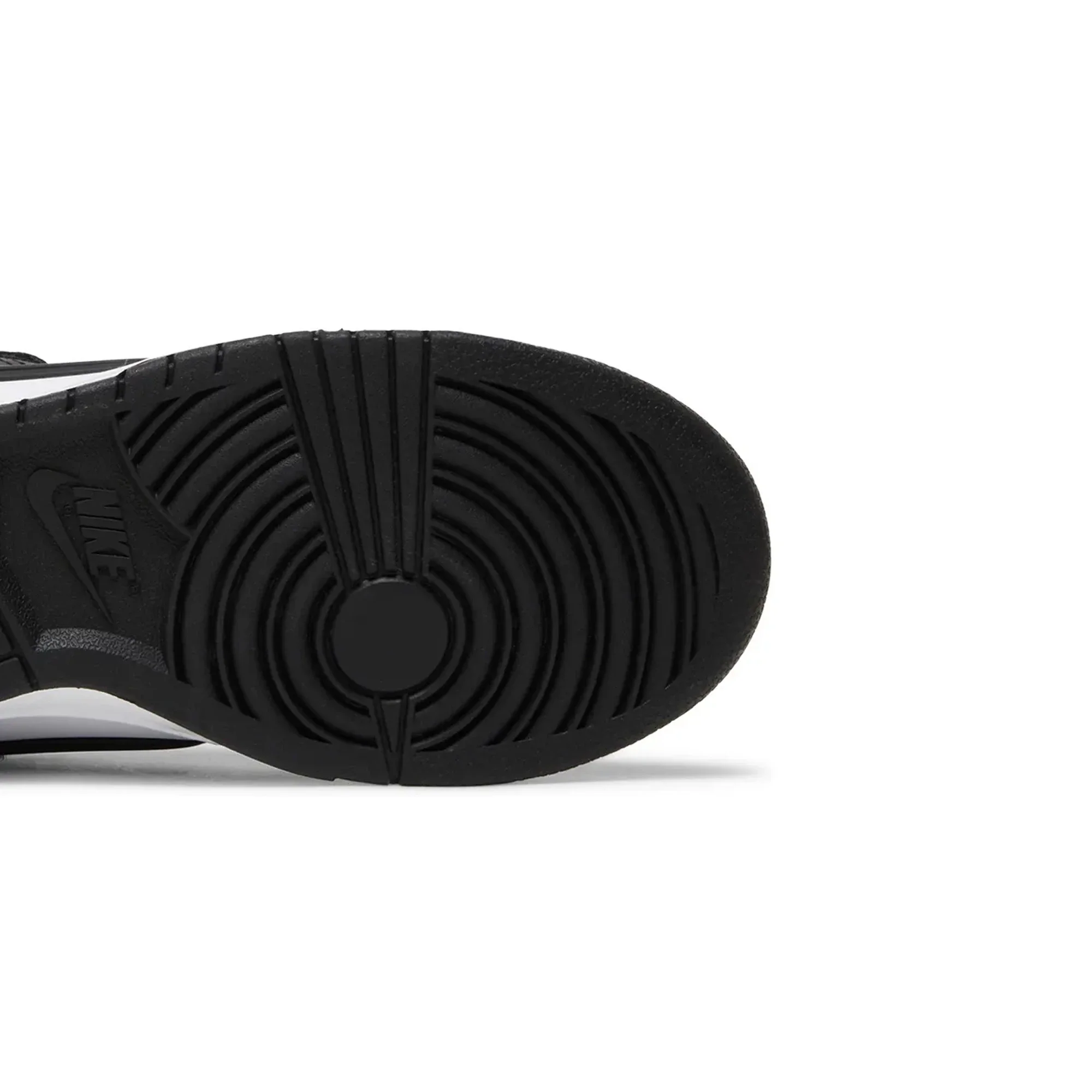 Nike Dunk Low Twist 'Panda' W (2023) - Image 8